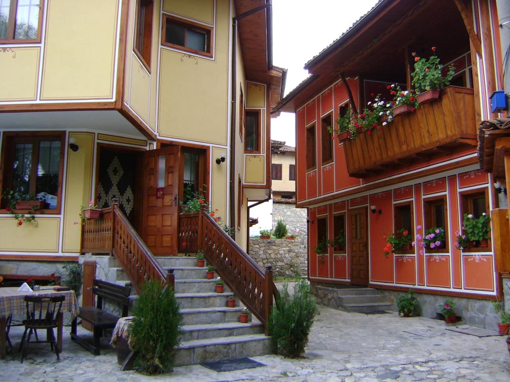 Guest House Todorini Kashti Koprivshtitsa Exterior foto